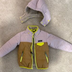 Patagonia Neon Yellow and Cream Fleece Jacket